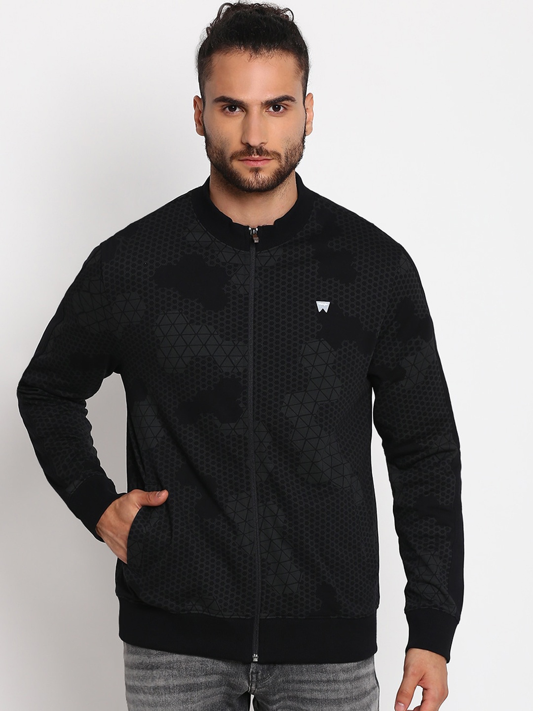 

Wrangler Men Black Geometric Printed Front-Open Sweatshirt