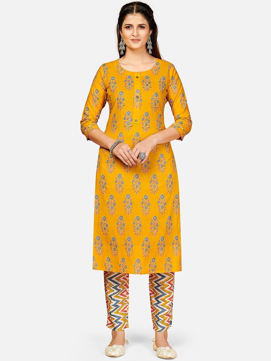 

Vbuyz Women Yellow Ethnic Motifs Printed Regular Pure Cotton Kurta with Trousers