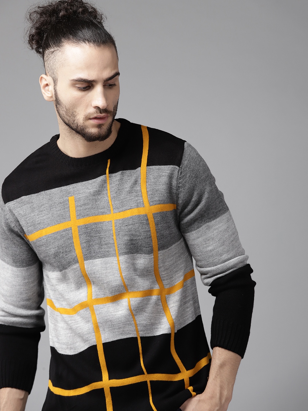 

The Roadster Lifestyle Co Men Black & Grey Colourblocked Pullover