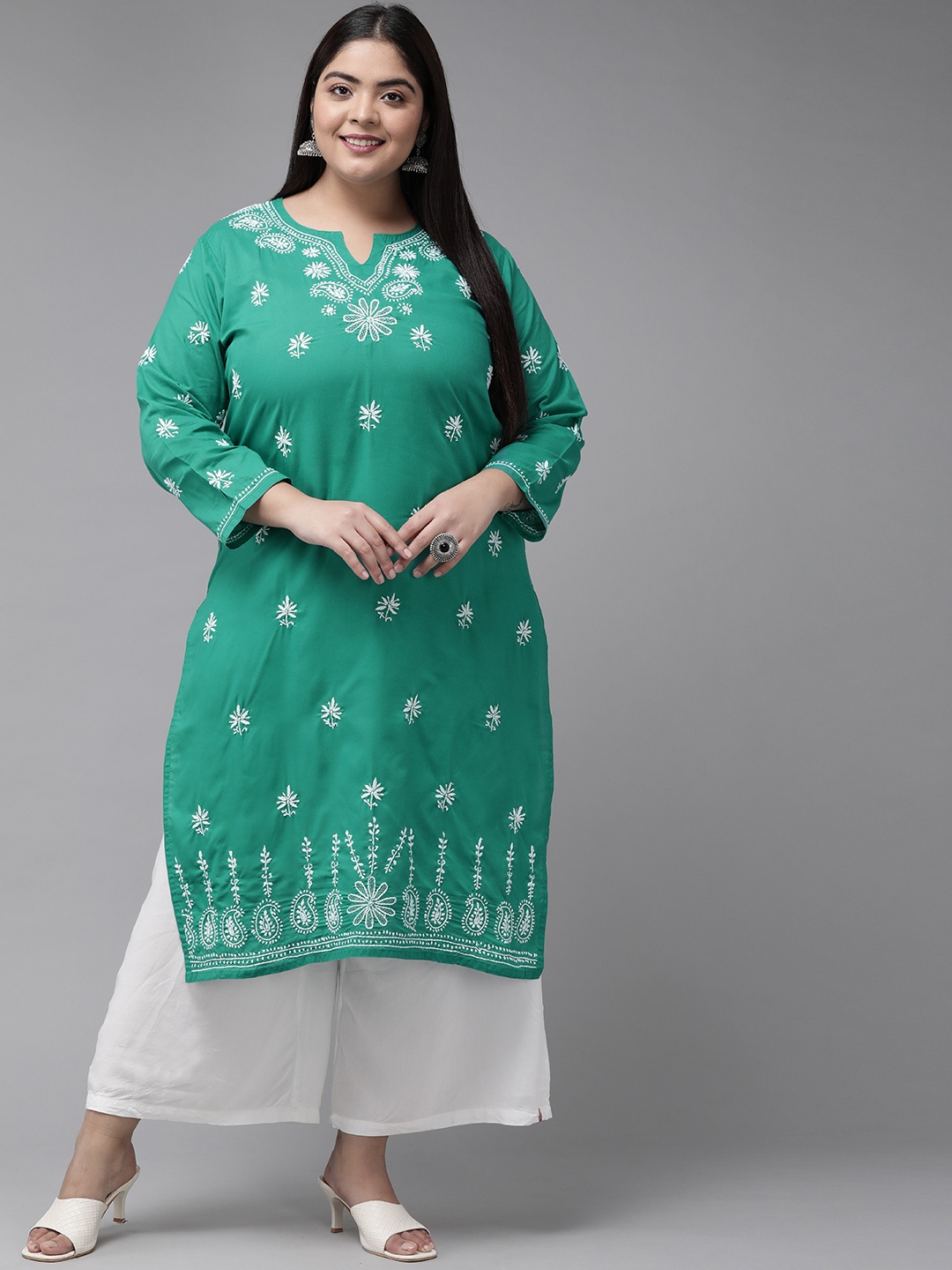 

ADA Women Green & White Ethnic Motifs Embroidered Chikankari Handloom Kurta