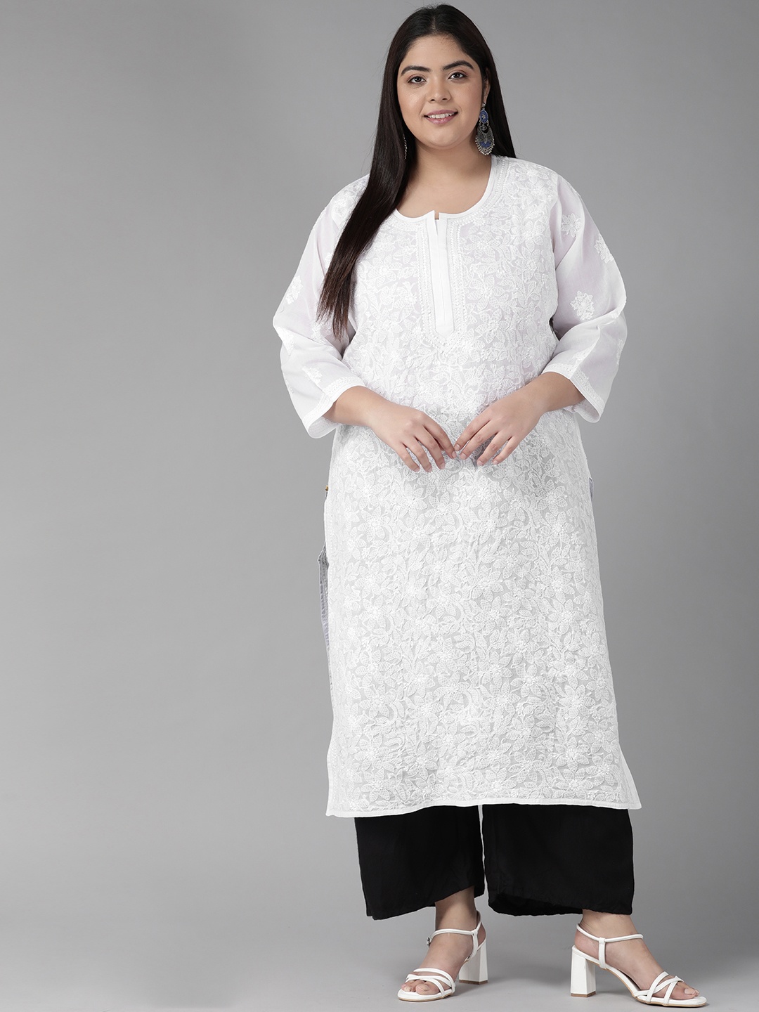 

ADA Women White Ethnic Motifs Thread Work Handloom Handloom Kurta