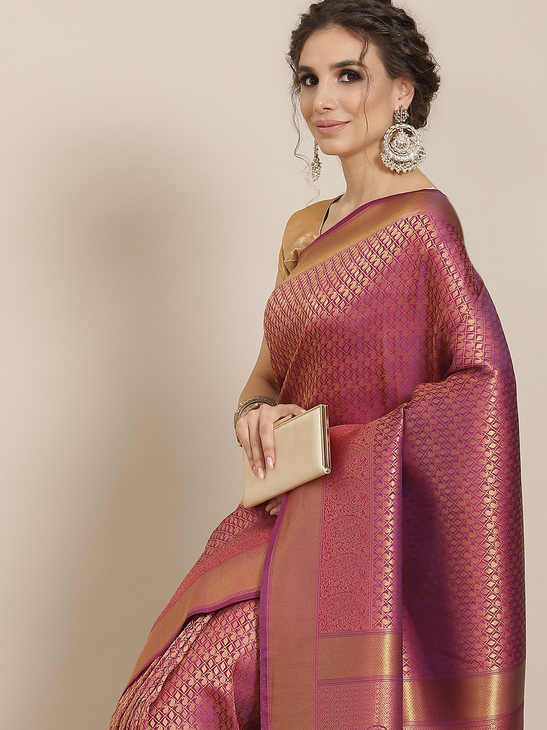 

SHARAA ETHNICA Violet Woven Design Zari Silk Blend Kanjeevaram Saree