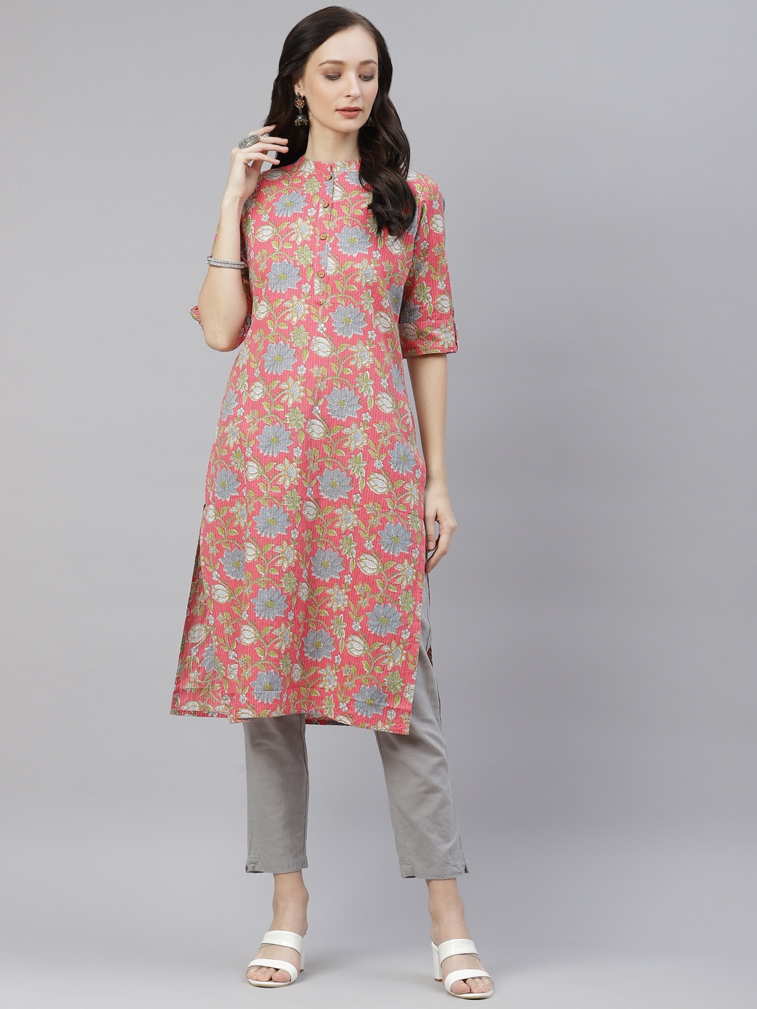 Divena Women Pink & Grey Floral Printed Kurta