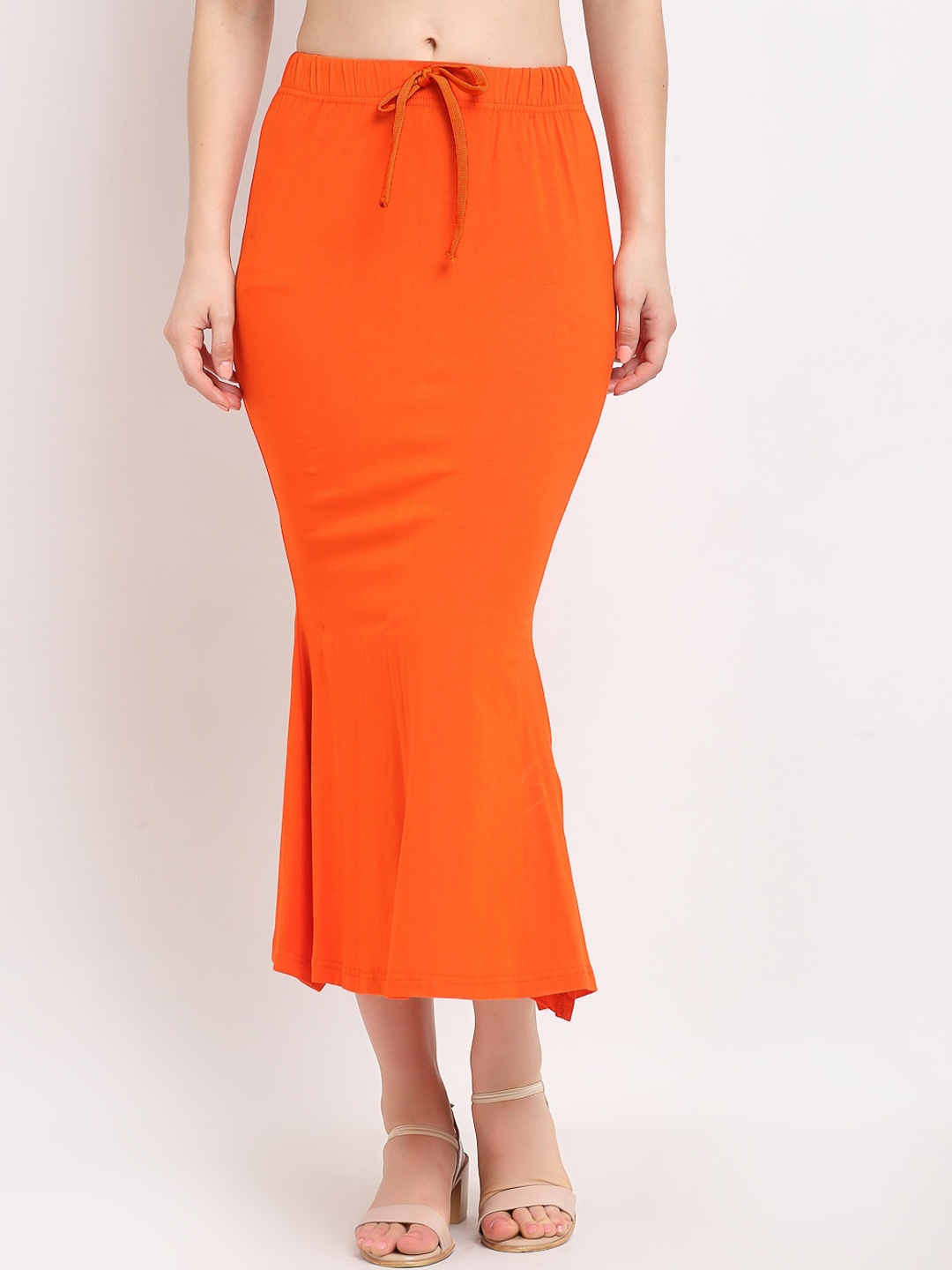 

Sugathari Women Orange Solid Mermaid Like-Fit Saree Shapewear