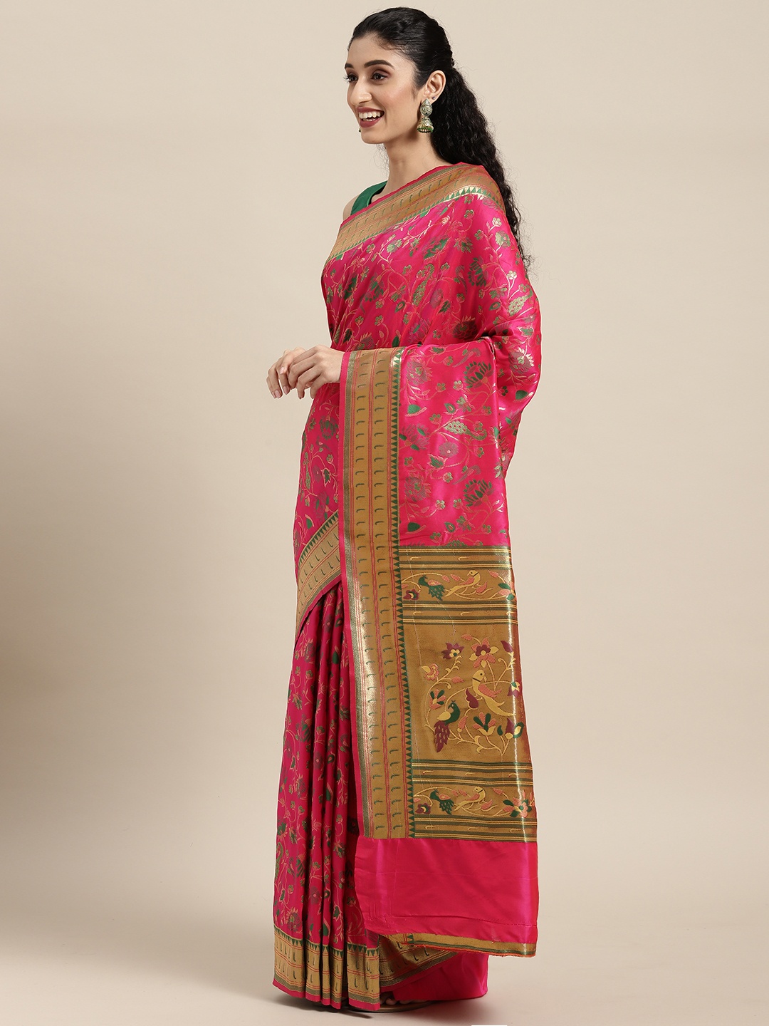 

Mitera Pink Floral Zari Silk Blend Paithani Saree