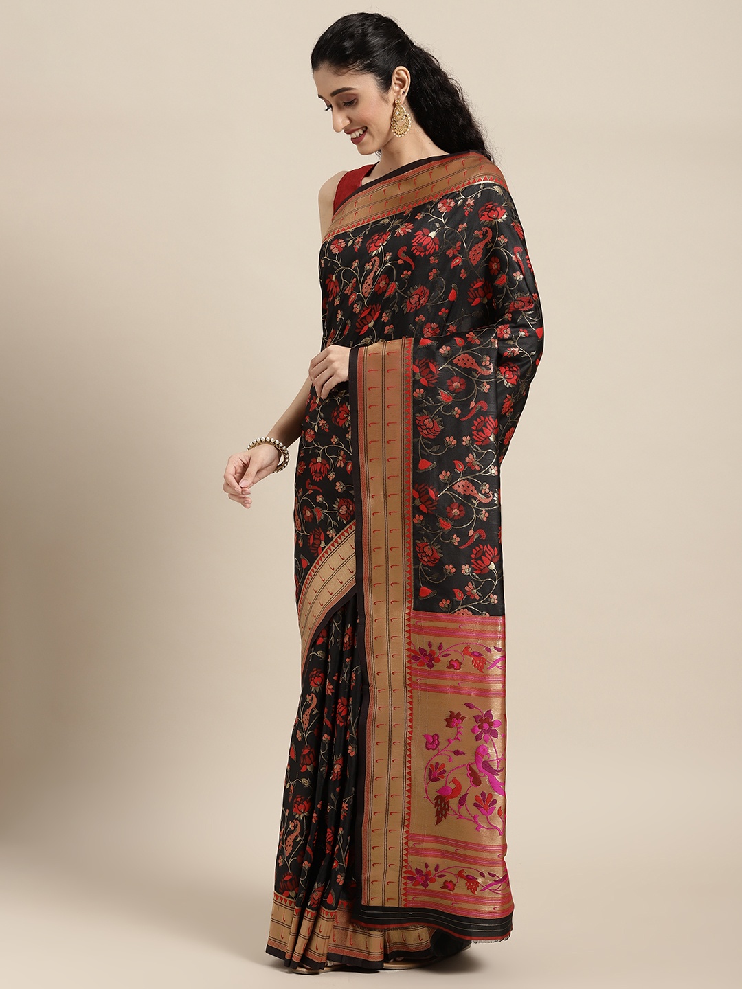 

Mitera Black Floral Zari Silk Blend Paithani Saree