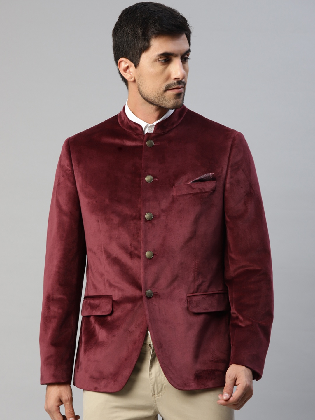 

Marks & Spencer Men Maroon Solid Tailored Fit Velvet Finish Bandhgala Blazer