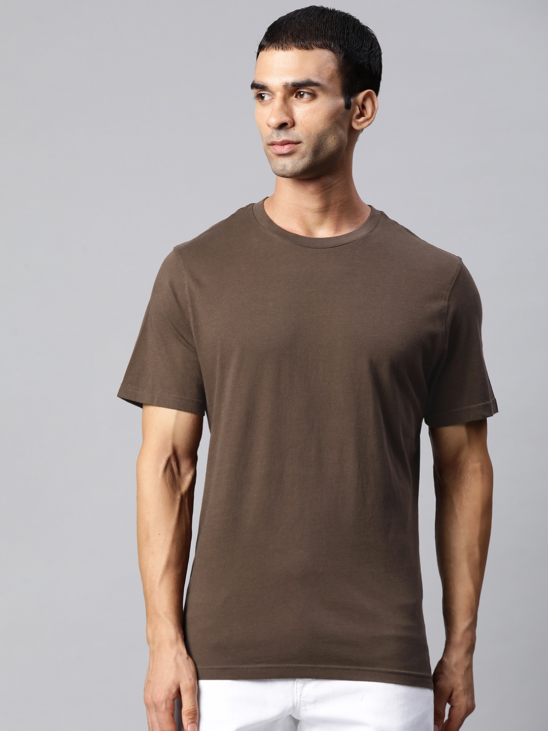 

Marks Spencer Men Burgundy Pure Cotton T-shirt