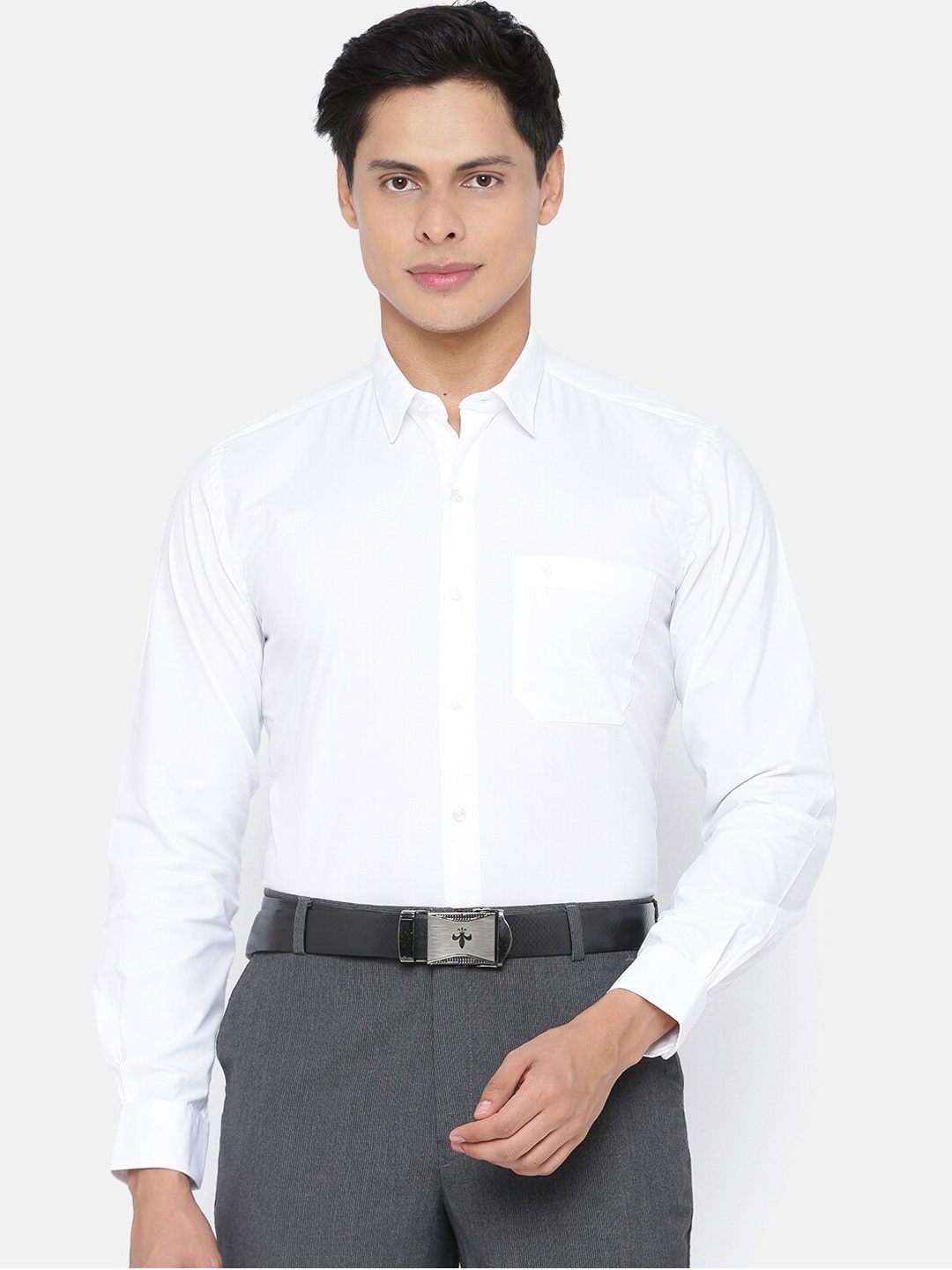 

Ramraj Men White Slim Fit Opaque Cotton Formal Shirt