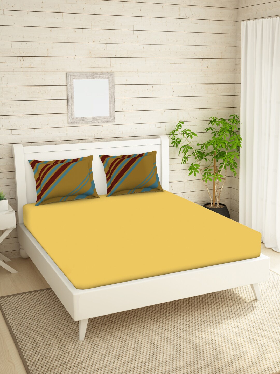 

SPACES Yellow 144 TC King Bedsheet with 2 Pillow Covers