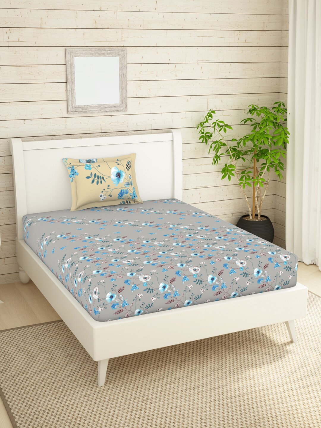 

SPACES Grey & Blue Floral 144 TC Single Anti-bacterial Bedsheet with 2 Pillow Covers