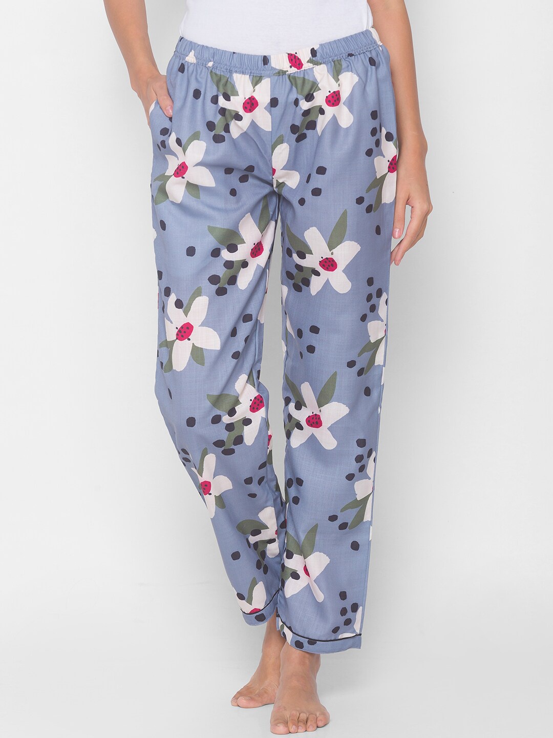 

FashionRack Women Grey Floral Printed Lounge Pants