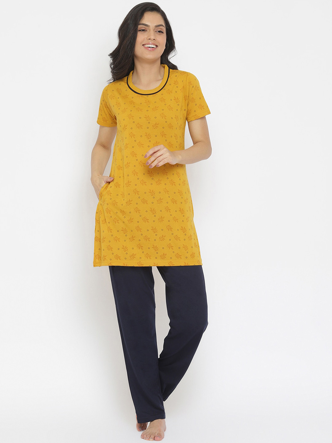 

Duchess Women Mustard Yellow & Black Printed Night Suit