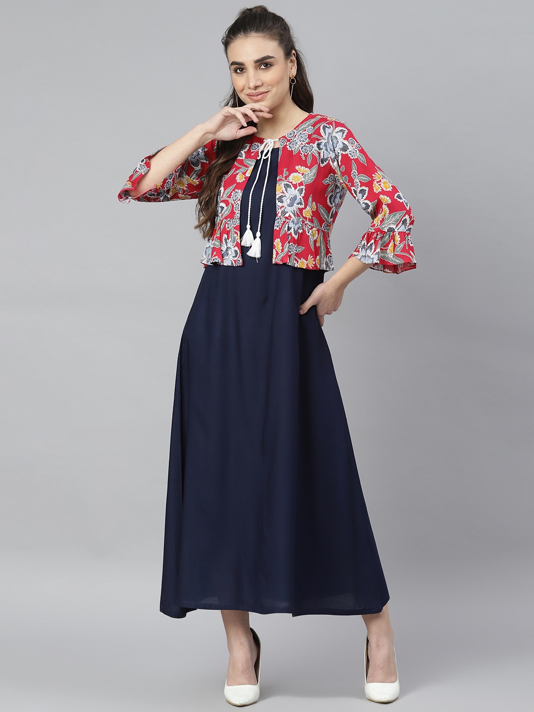 

DEEBACO Navy Blue Solid A-Line Maxi Dress With Printed Shrug