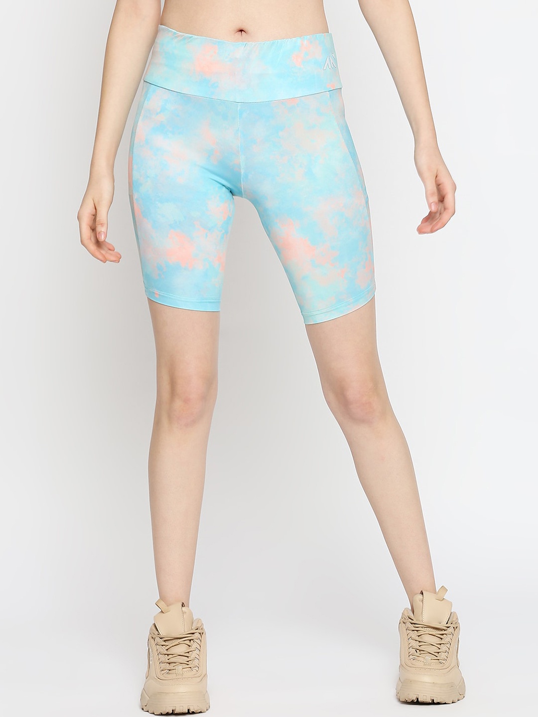 

AESTHETIC NATION Women Green Printed Slim Fit Training or Gym Contour Shorts