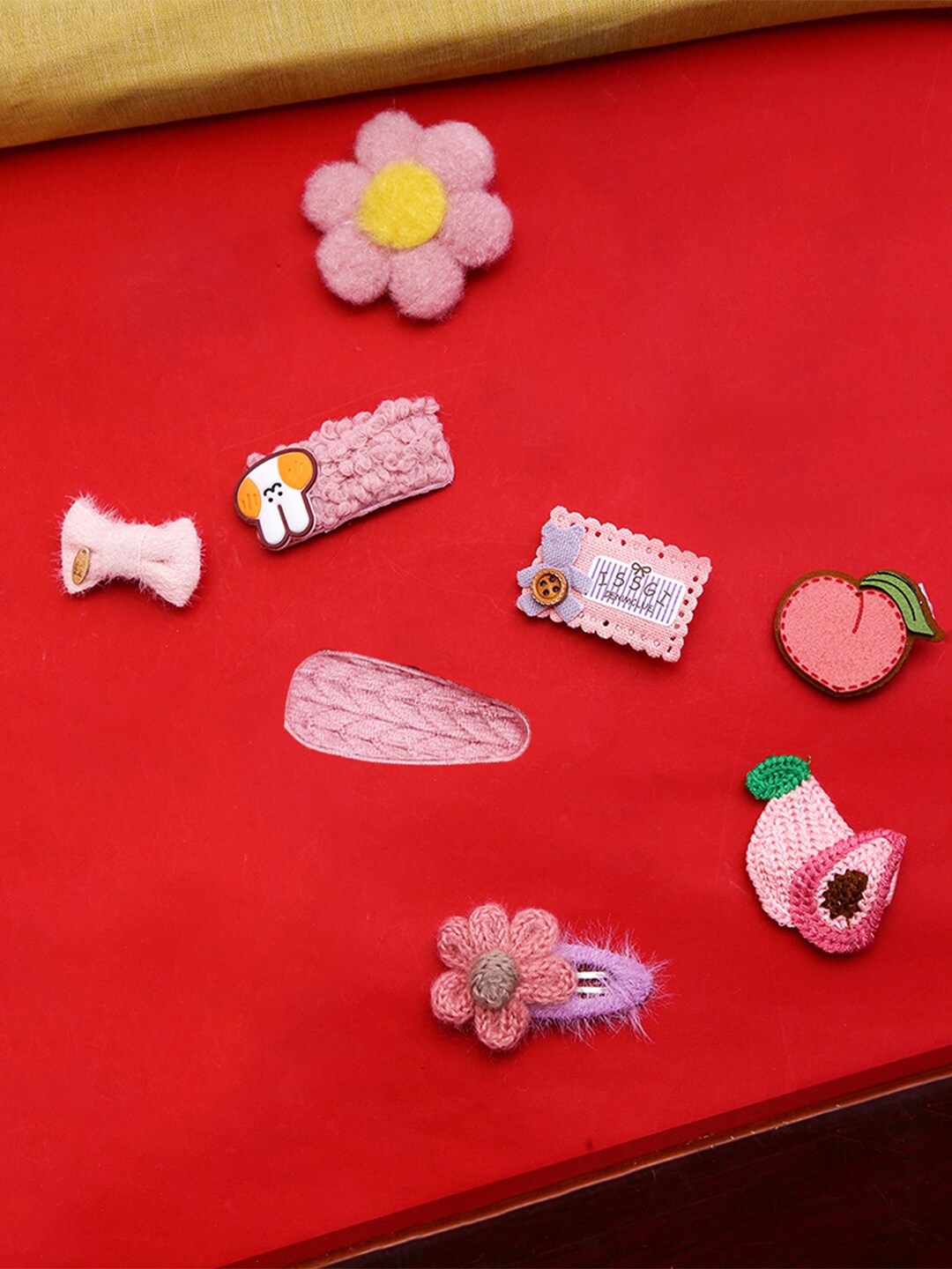 

Yellow Chimes Girls Set of 8 Tic Tac Hair Clip, Peach