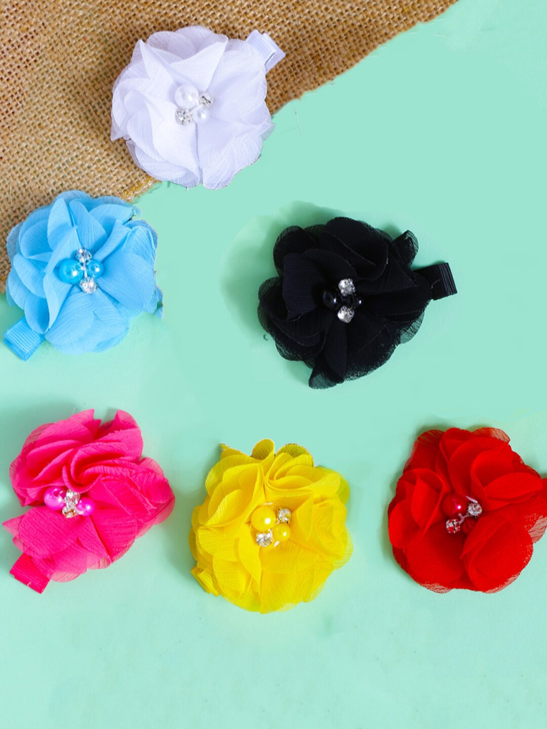 

Yellow Chimes Girls Set of 6 Assorted Lace Alligator Hair Clip