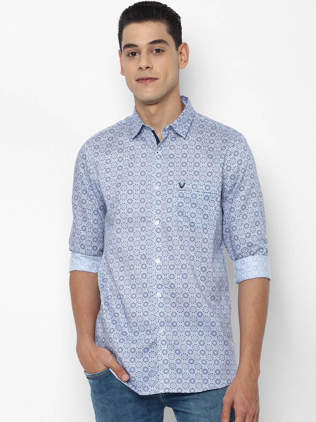

Allen Solly Men Blue Slim Fit Opaque Floral Printed Pure Cotton Casual Shirt