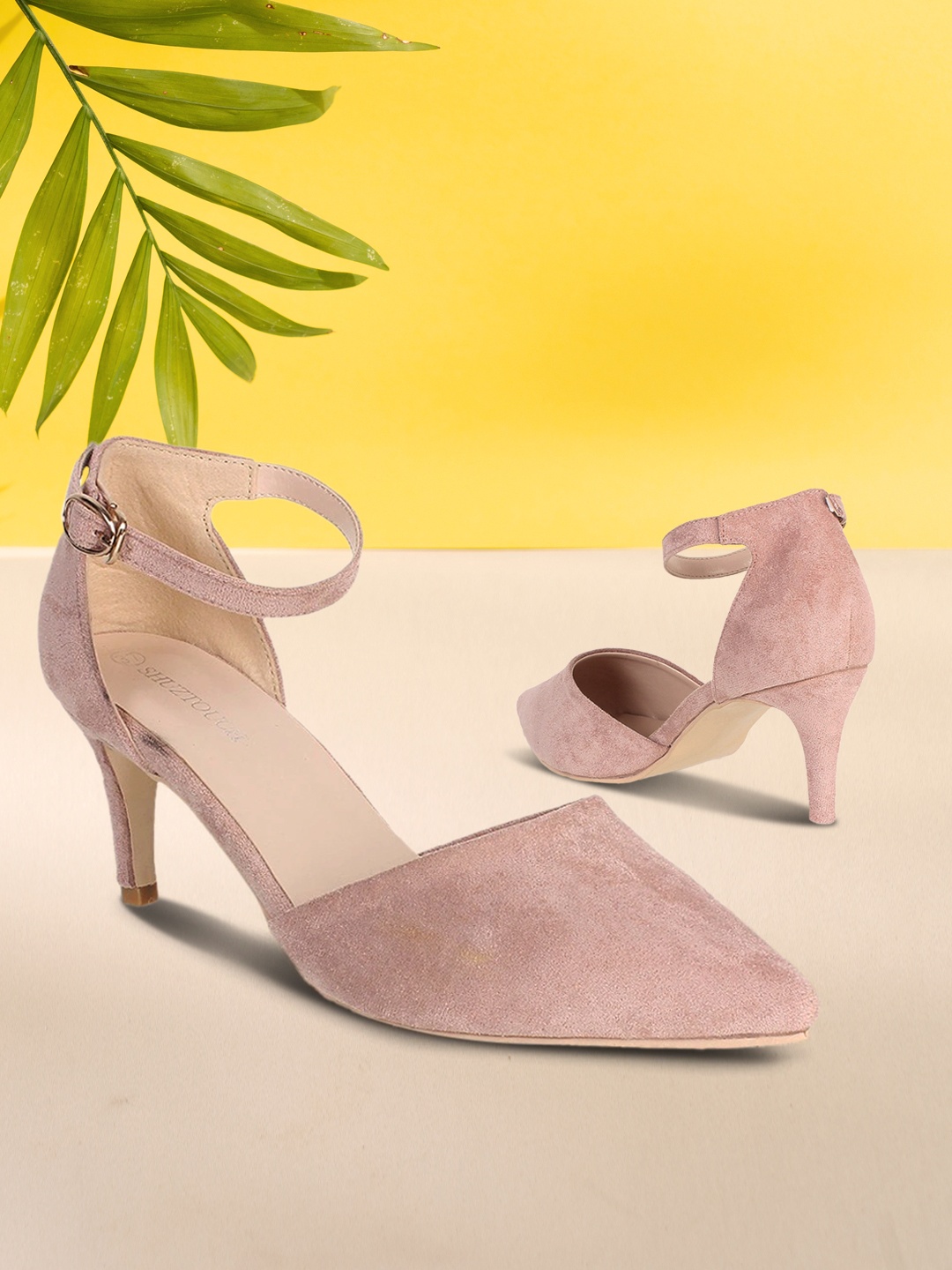 

SHUZ TOUCH Nude-Coloured Velvet Pumps with Buckles
