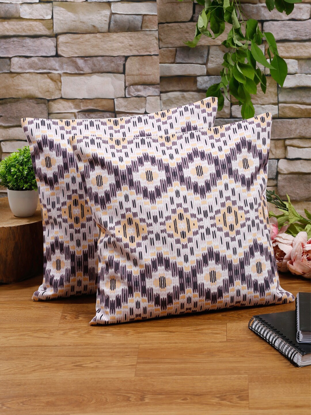 

Alina decor Beige & Yellow Set of 2 Geometric Square Cushion Covers