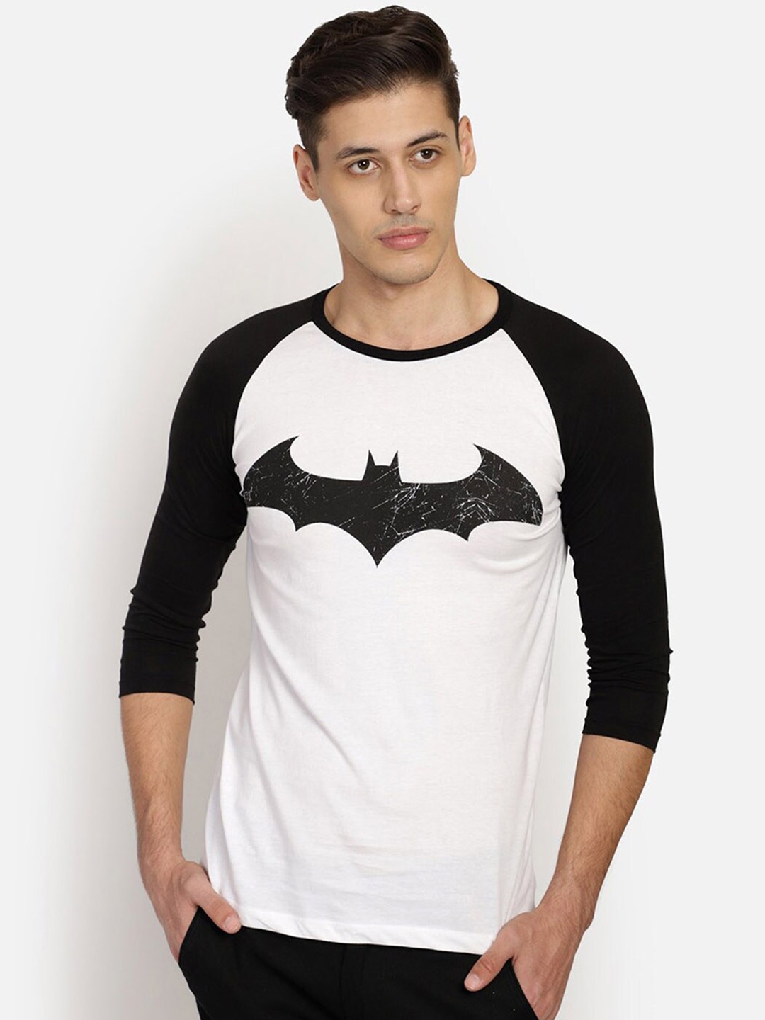 

Free Authority Men White & Black Batman Printed Cotton T-shirt