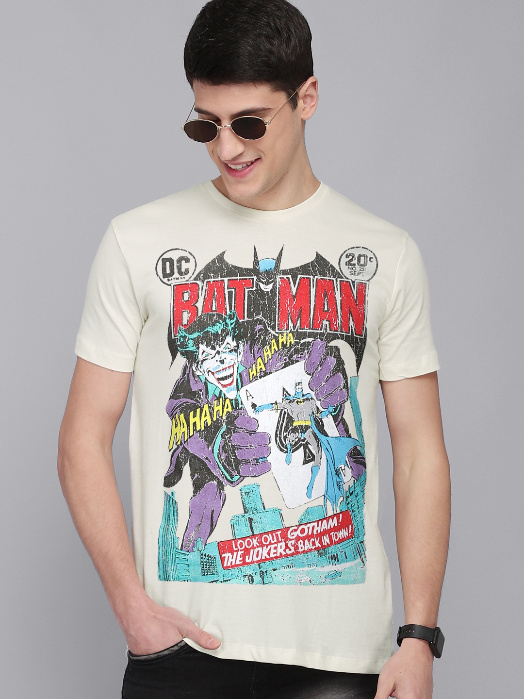 

Free Authority Men Off White Typography Batman Printed T-shirt