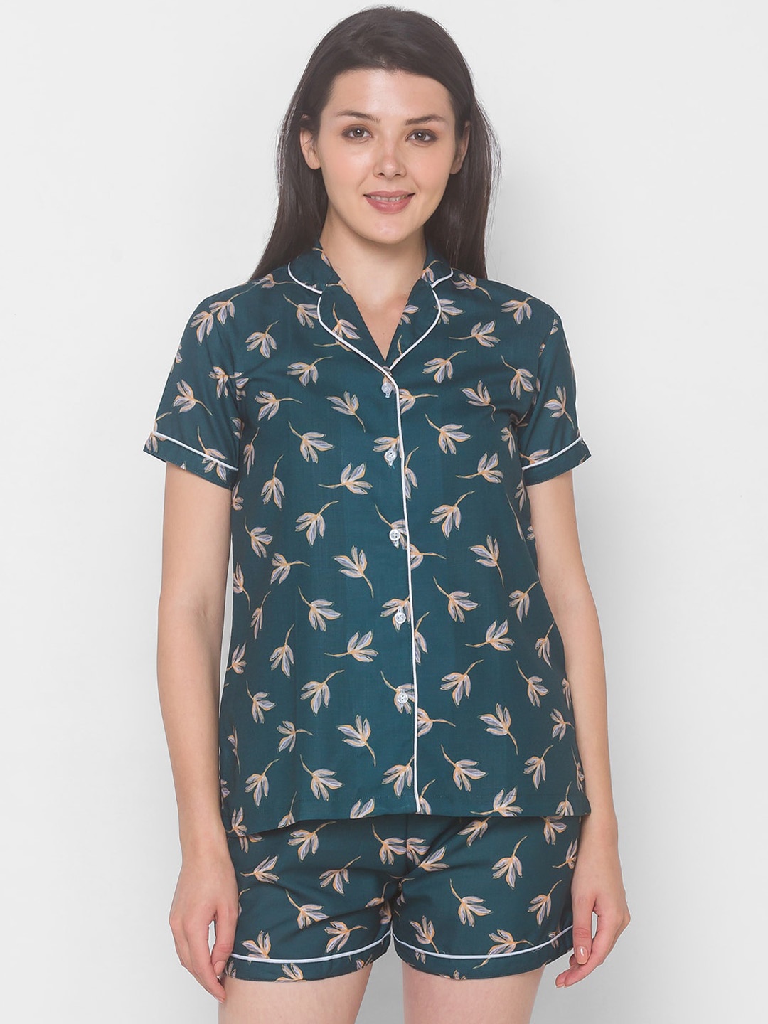 

FashionRack Women Green Bohemian Printed Night Suit