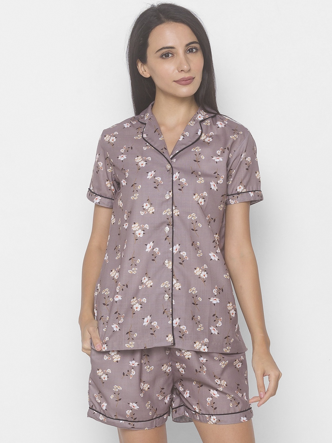 

FashionRack Women Brown & White Printed Night suit