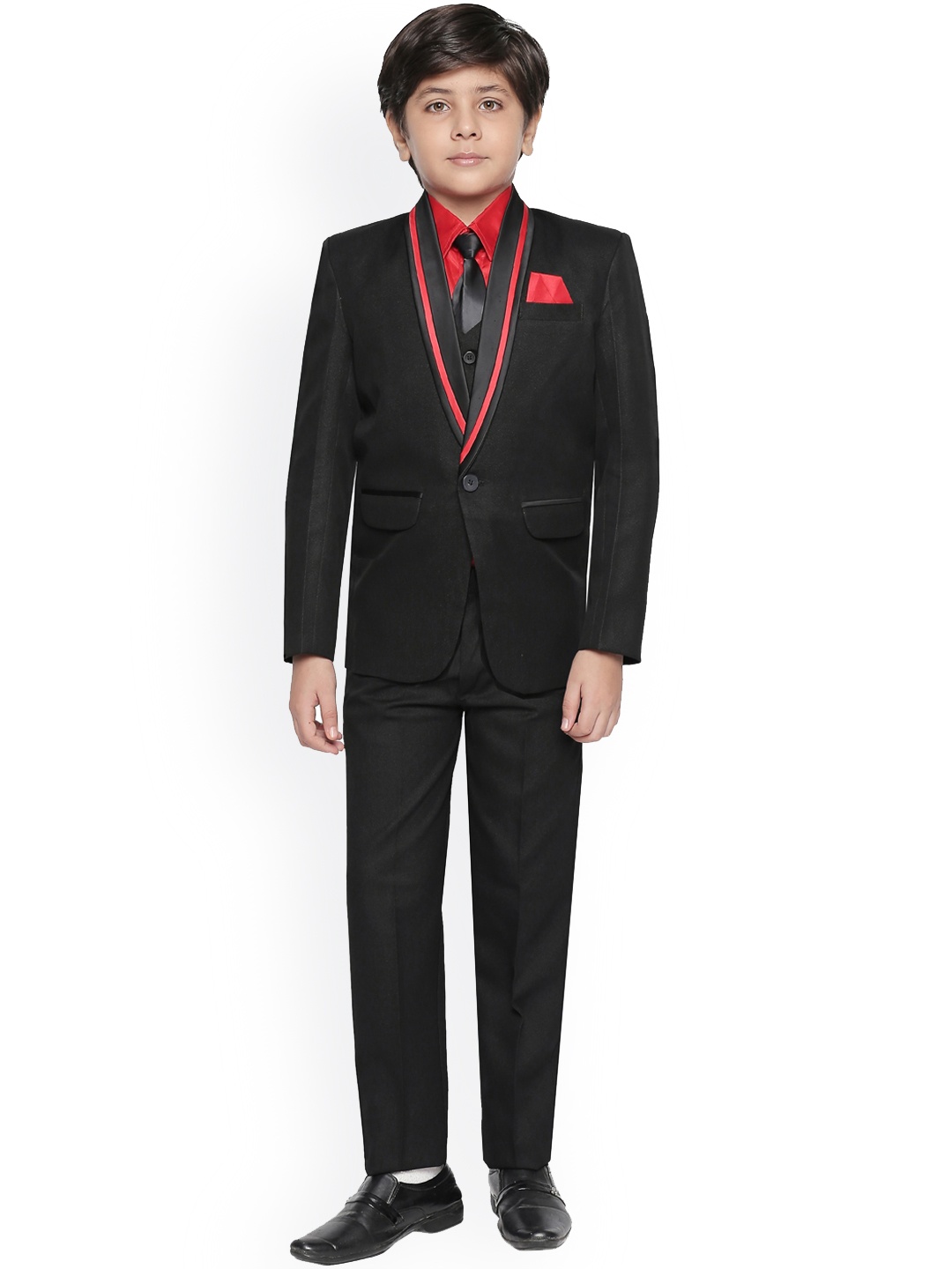 

Jeetethnics Boys Black & Red Solid 4-Piece Single-Breasted Partywear Suit