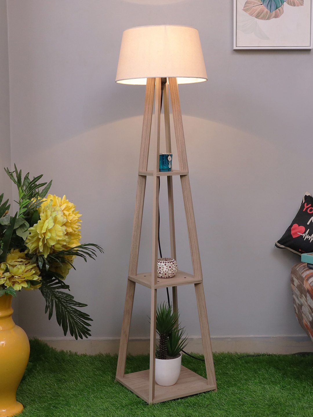 

Homesake Beige Living Room 3 layer Shelf Space, Oak, Khadi Faraday Wood Floor Lamp