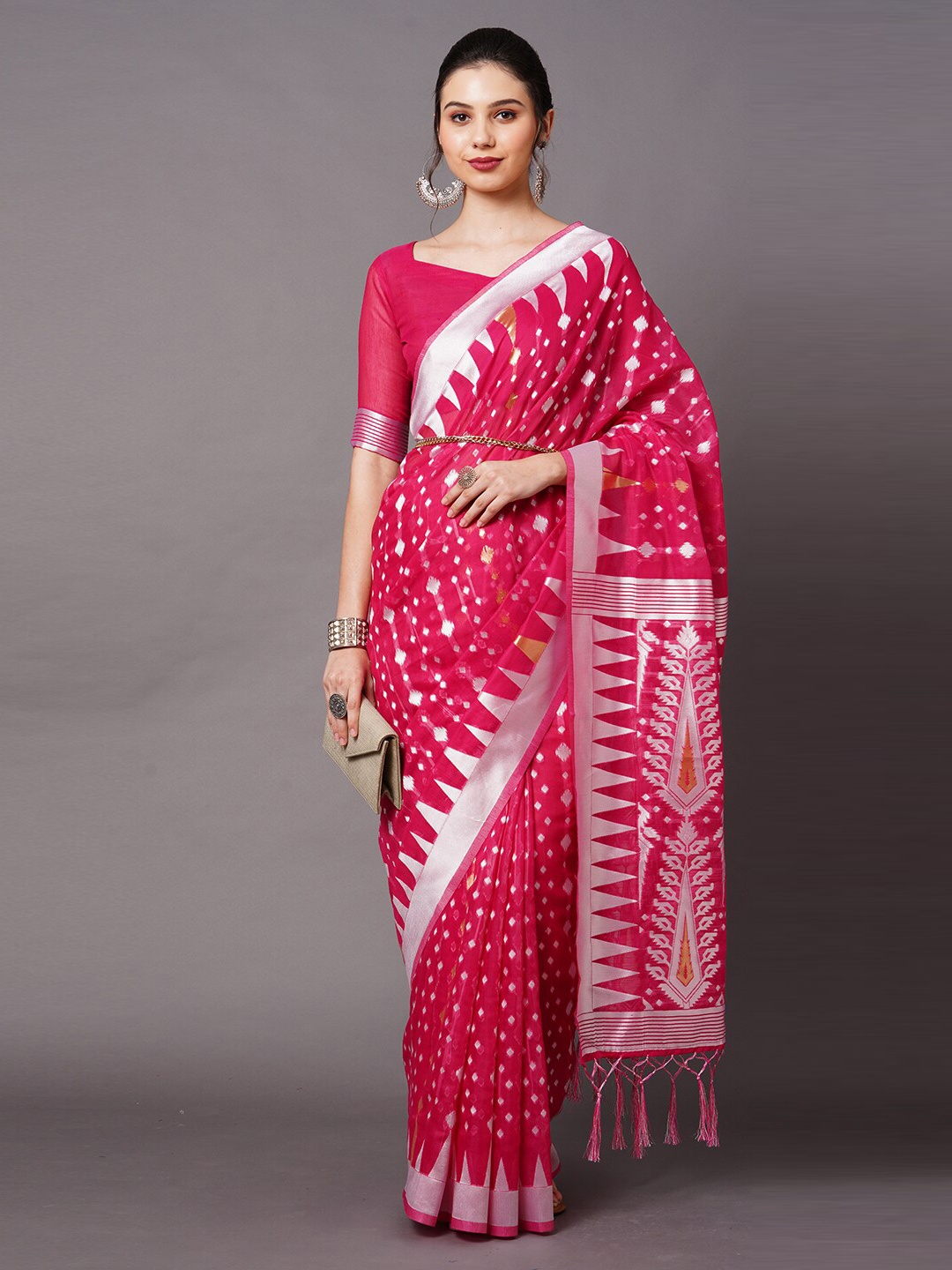 

Mitera Pink & Silver-Toned Woven Design Silk Cotton Banarasi Saree