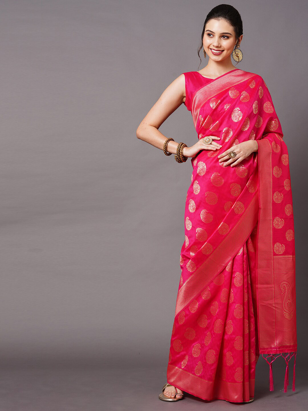 

Mitera Pink & Gold-Toned Woven Design Silk Blend Banarasi Saree