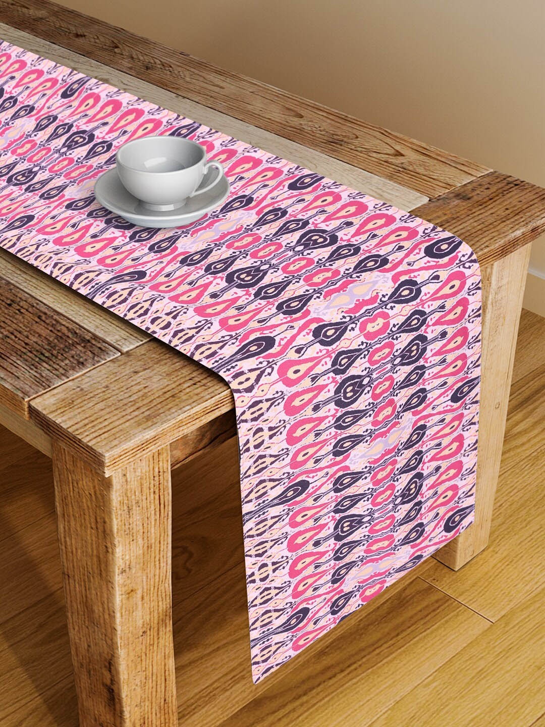 Alina decor Red & Black Digital Printed Table Runner