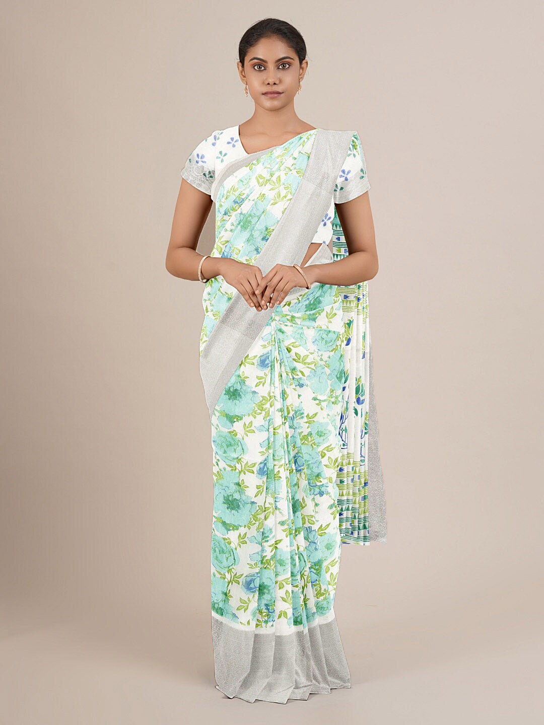 

Pothys White & Green Floral Printed Jute Silk Saree