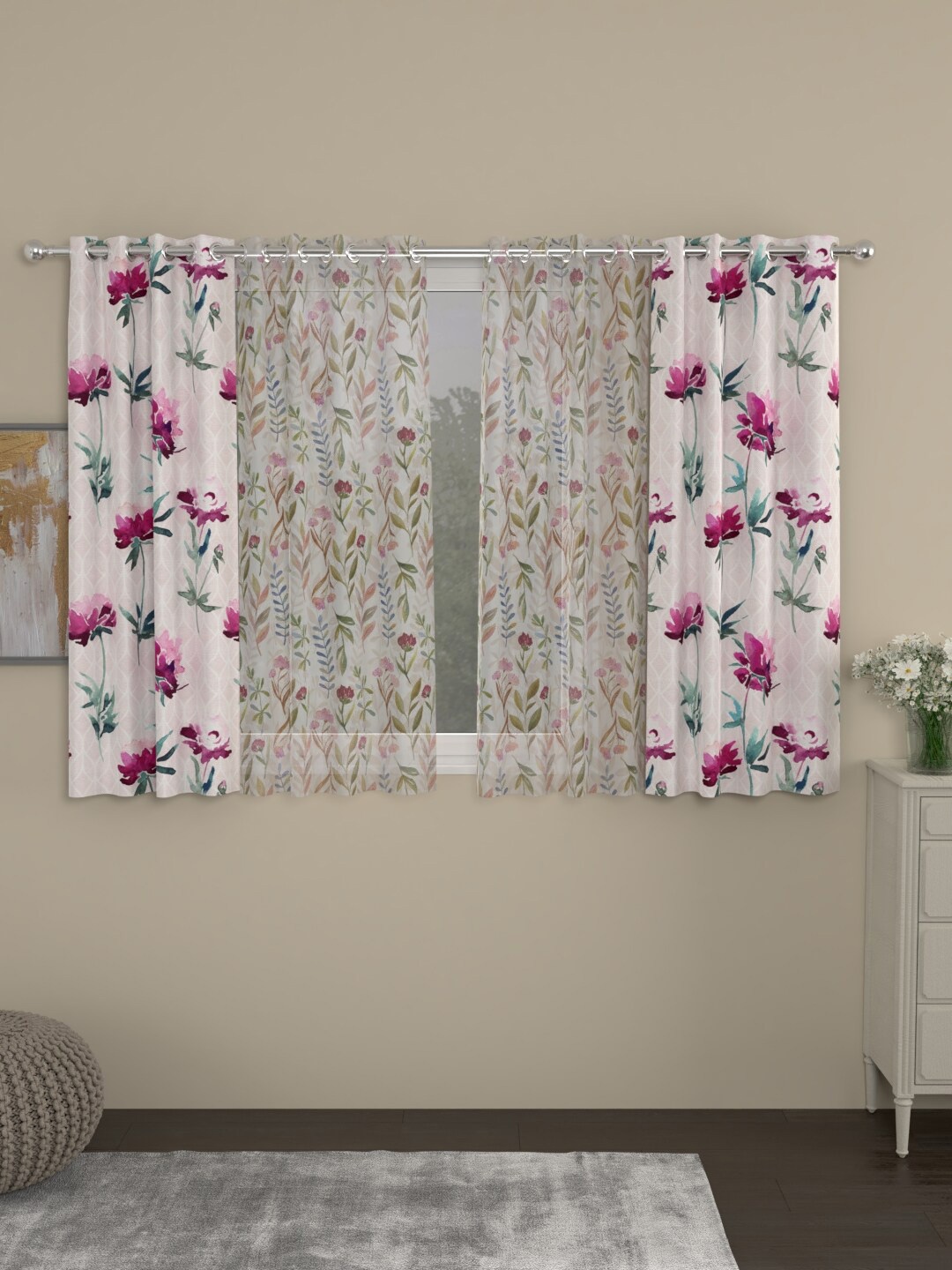 

ROSARA HOME Pink & White Set of 4 Floral Window Curtain