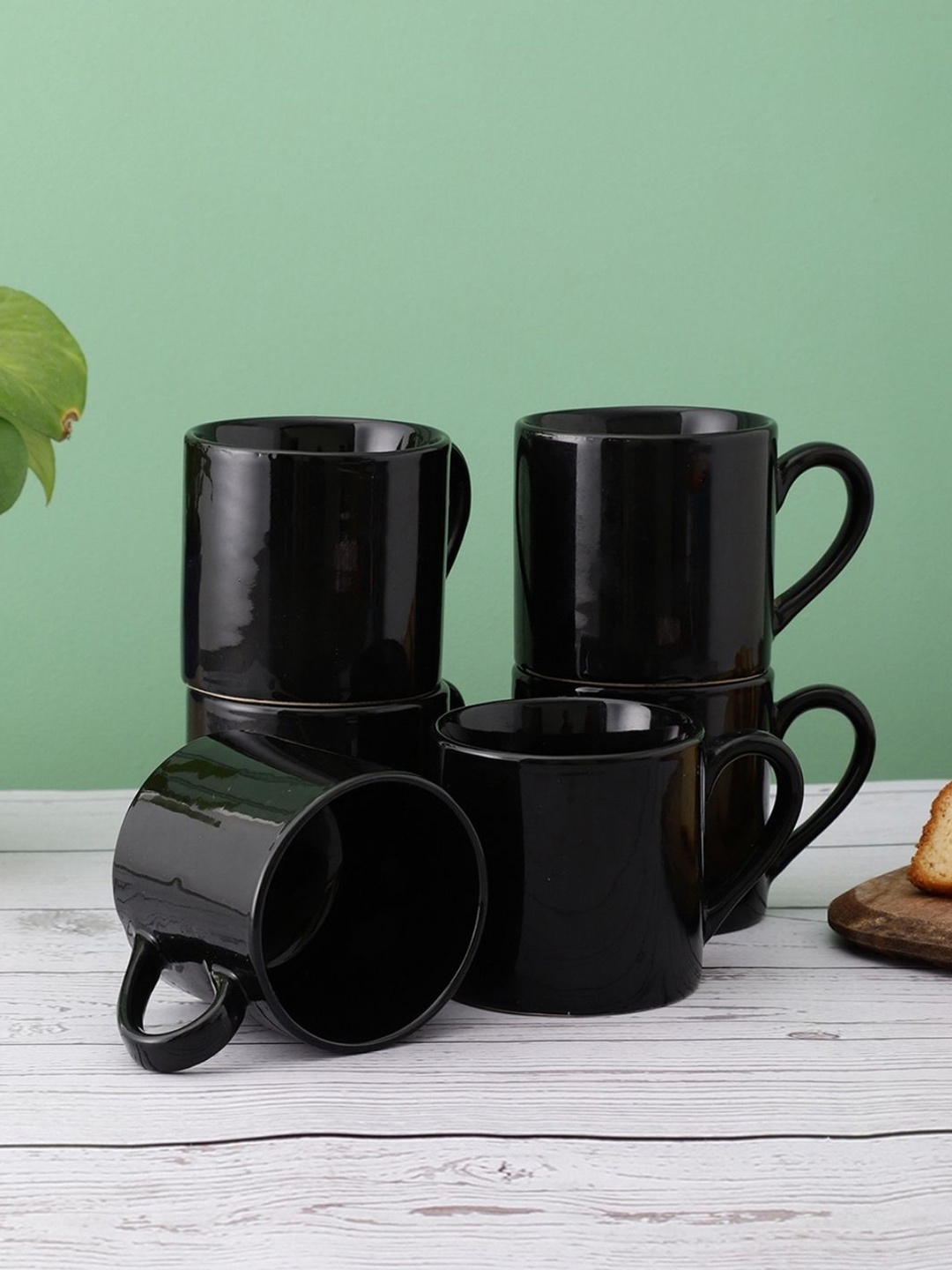 

VarEesha Set Of 6 Black Painted Solid Ceramic Glossy Cups