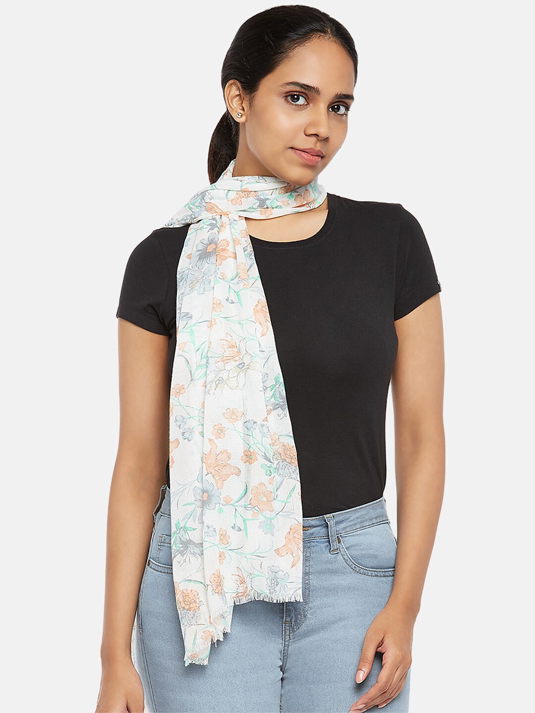 

Honey by Pantaloons Women White & Pink Printed Scarf