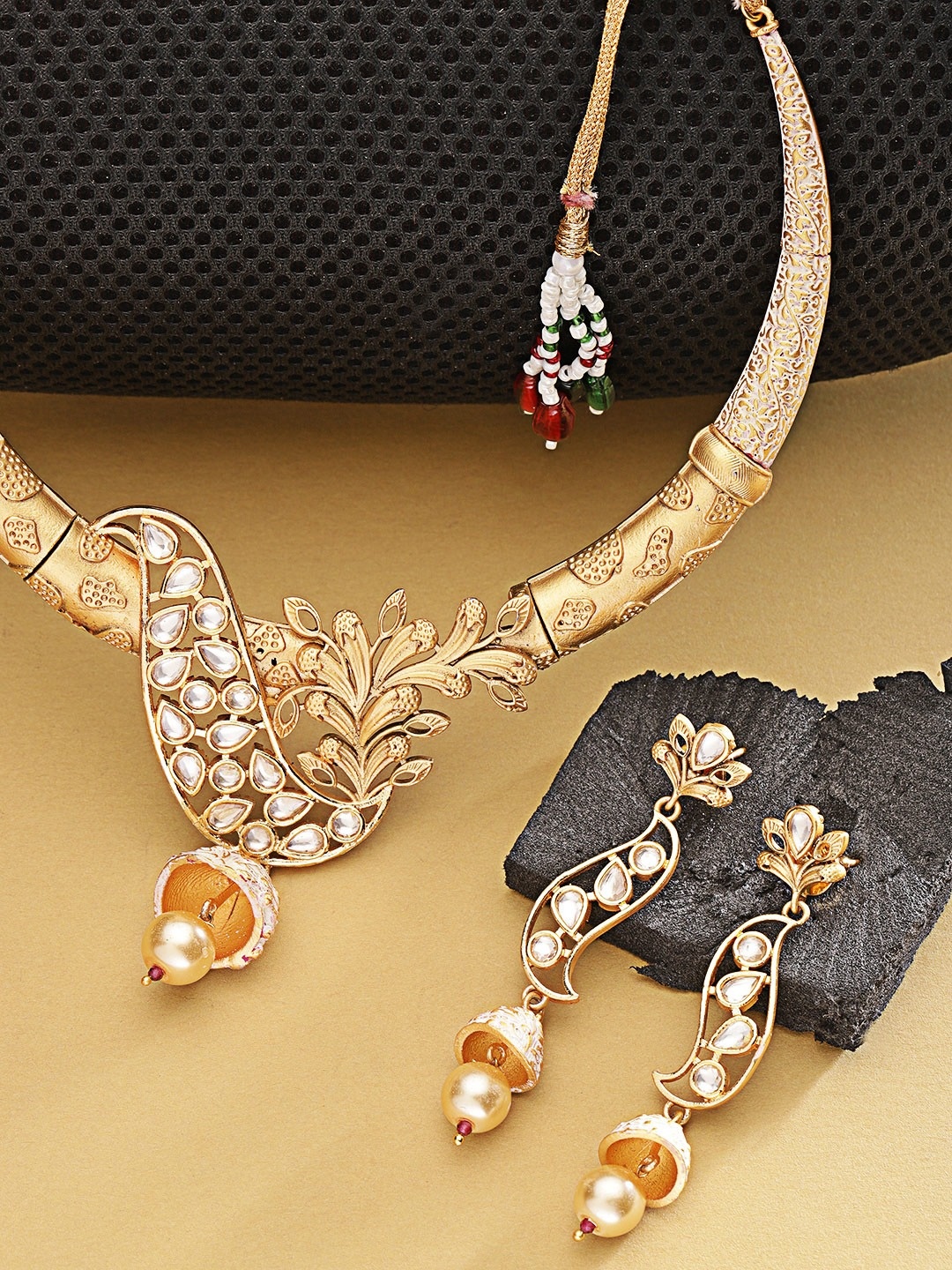 

FIROZA Vilandi Gold-Plated & White Kundan Studded Jewellery Set