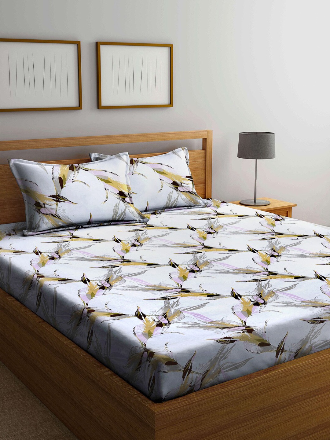 

Arrabi Blue & Grey Floral 300 TC Cotton King Bedsheet with 2 Pillow Covers