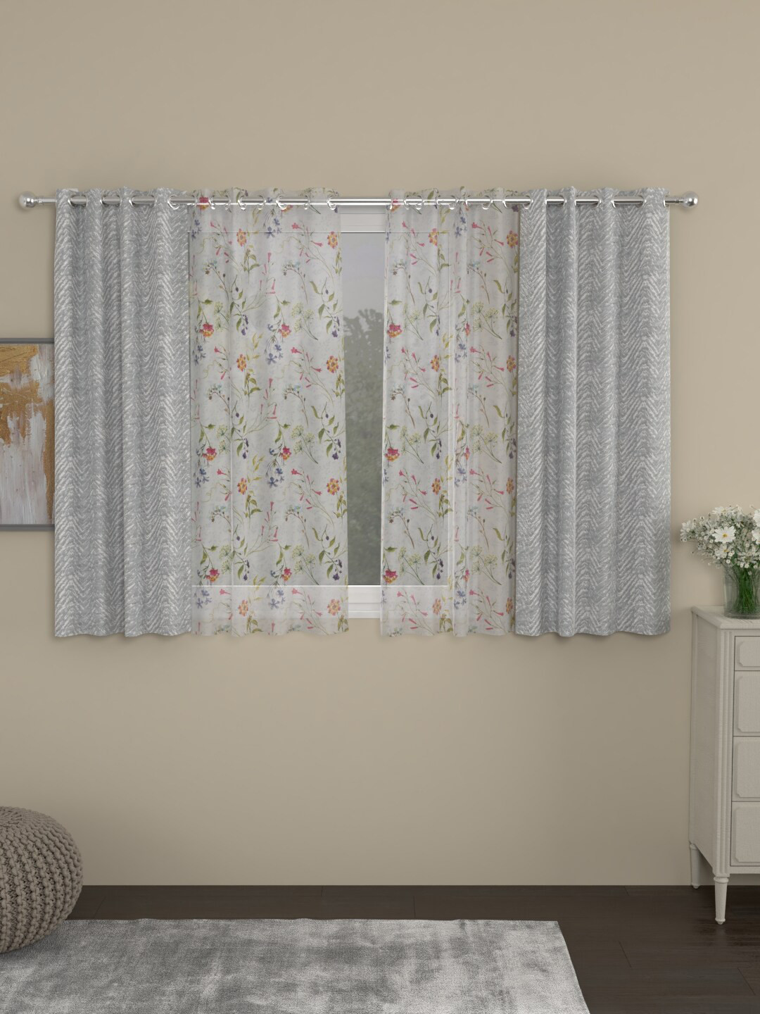 

ROSARA HOME Set of 4 Grey & White Floral Window Curtain