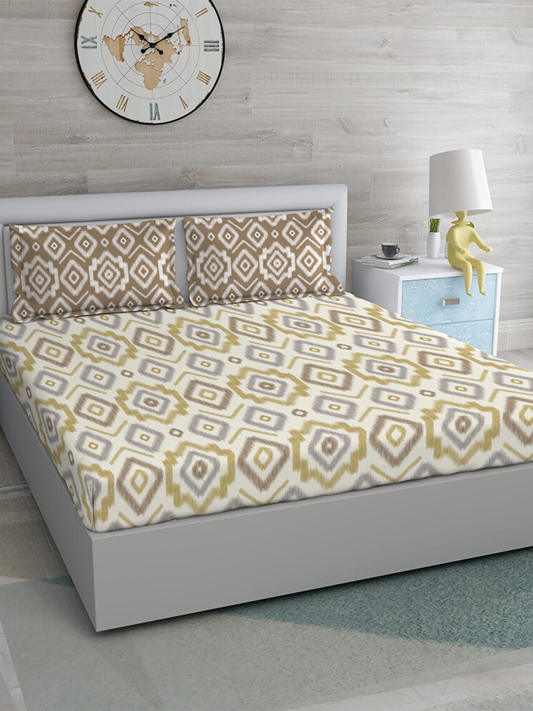 

Duroflex Brown & White Ikat Printed Pure Cotton 144 TC Queen Bedsheet With 2 Pillow Covers