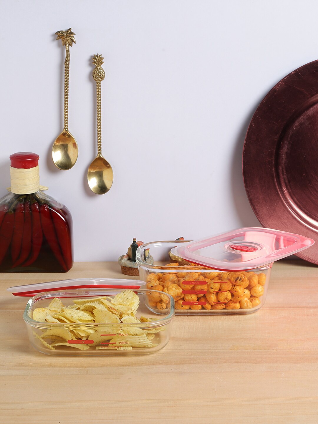 

Decor Transparent & Red Solid Food Storage Container