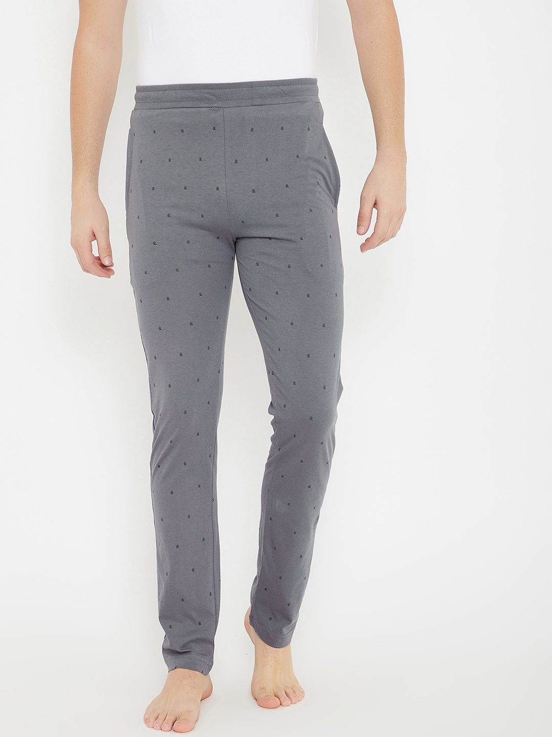 

Okane Men Olive Grey & Black Printed Lounge Pants