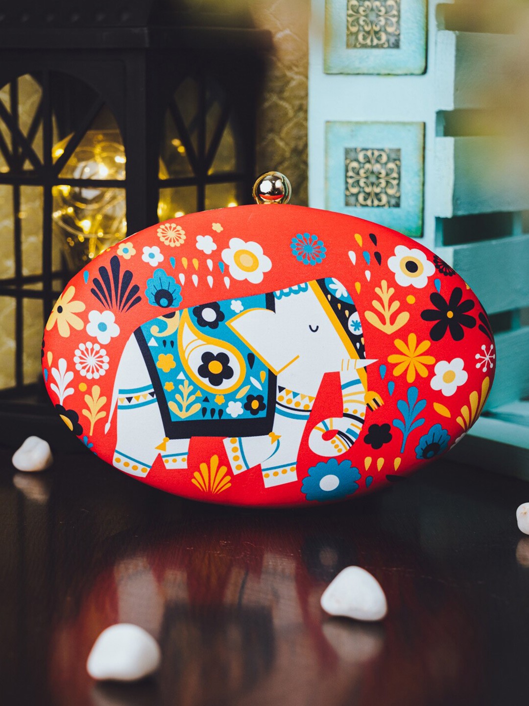 

NR By Nidhi Rathi Red & White Printed Half Moon Clutch