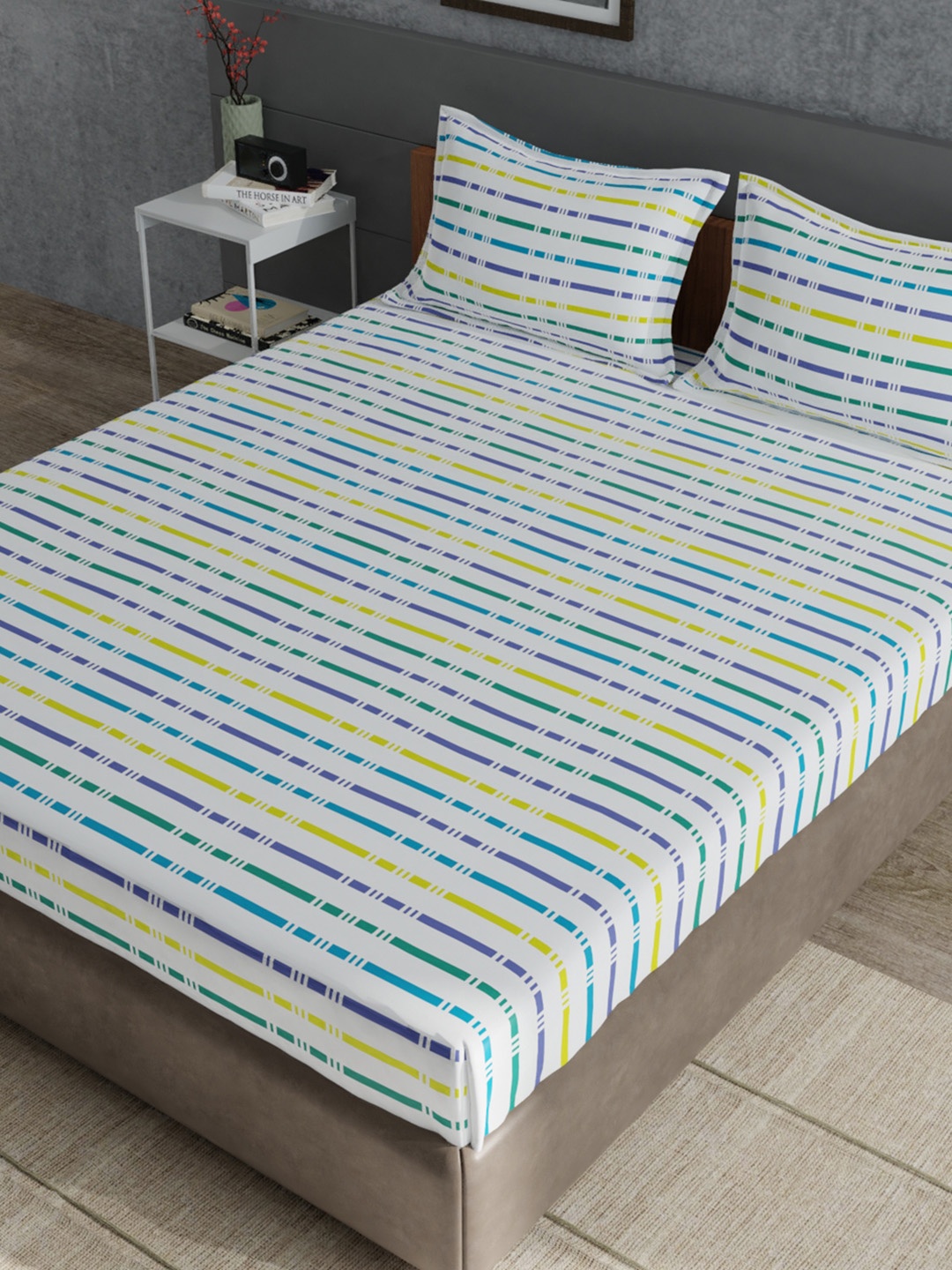 

United Colors of Benetton Multicoloured Pure Cotton 180 TC King Bedsheet & 2 Pillow Covers, Multi