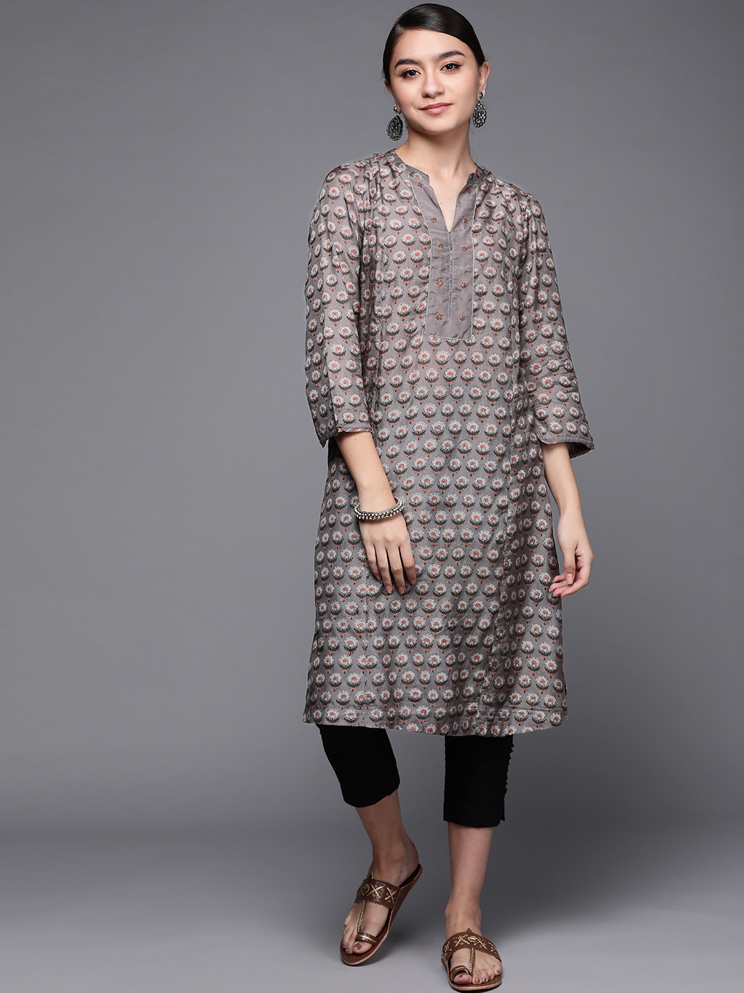 

Fabindia Women Grey & Orange Ethnic Motifs Print Kurta