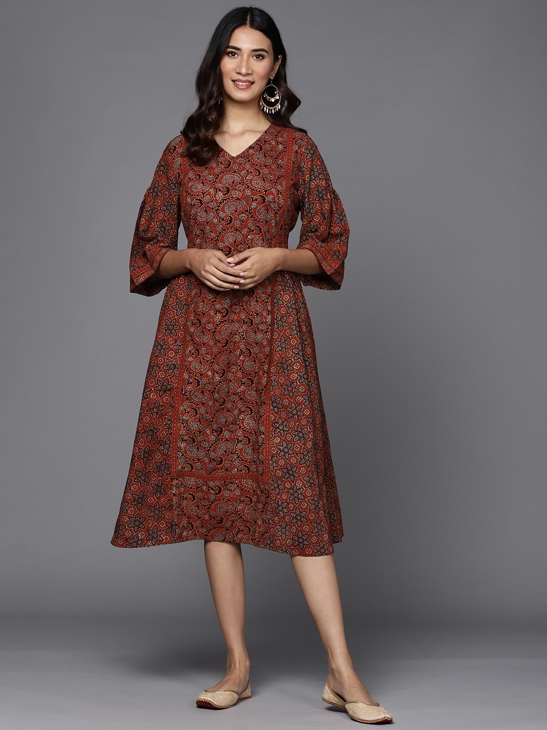 

Fabindia Maroon & Black Pure Cotton Ajrakh Print Midi A-Line Dress