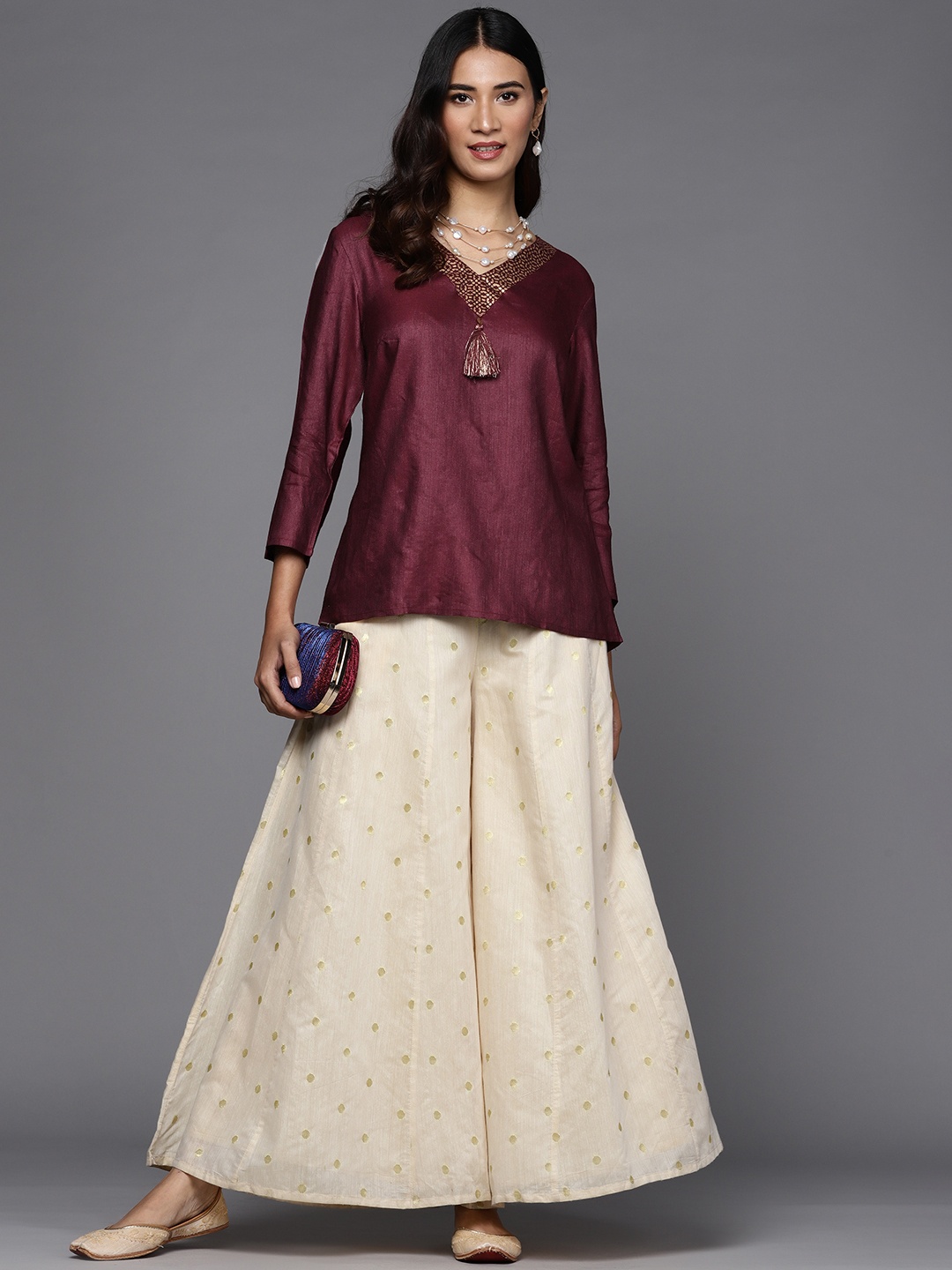 

Fabindia Burgundy Printed Detail Tasselled Top
