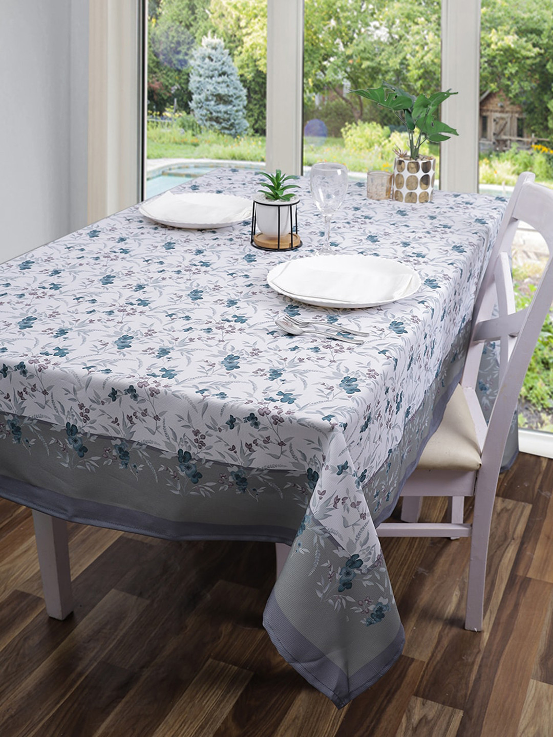 

ROMEE White & Teal Green Floral Printed Dining Table Cover Cloth