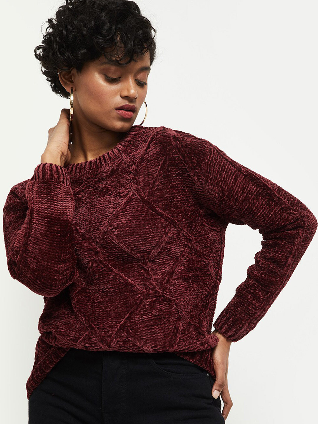 

max Women Maroon Cable Knit Pullover